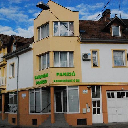 Hotel Karavan Panzio Kecskemét Exterior foto