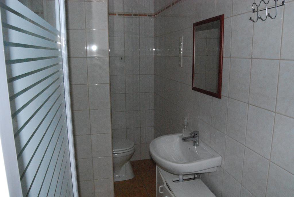 Hotel Karavan Panzio Kecskemét Zimmer foto