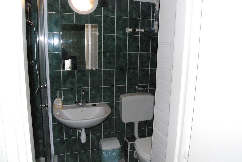 Hotel Karavan Panzio Kecskemét Zimmer foto