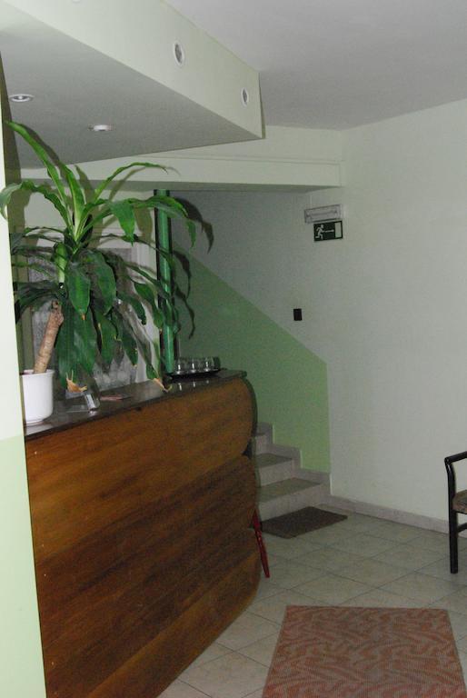 Hotel Karavan Panzio Kecskemét Exterior foto